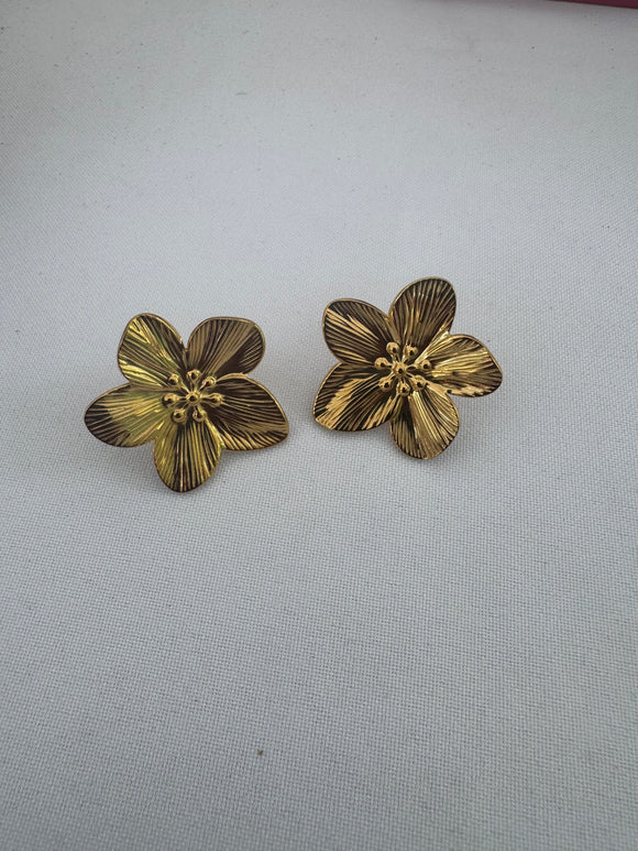 Maga Earrings